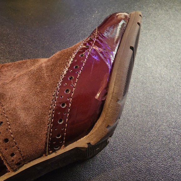 CallagHan brown suede and burgundy patent leather chelsea boot - Picture 6 of 6